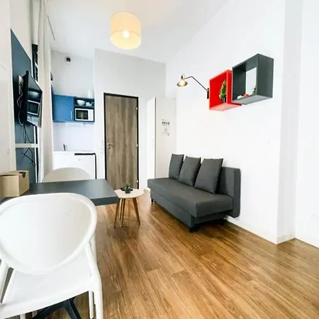 Studio For 2 People